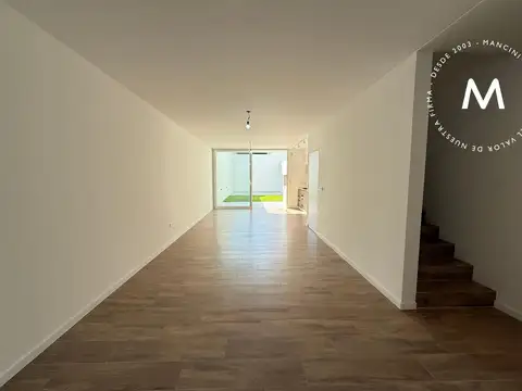 Depto Tipo Casa en Venta con 1 cocheras