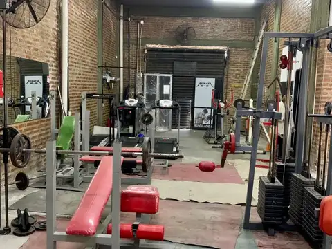 Local en Venta Via Pública