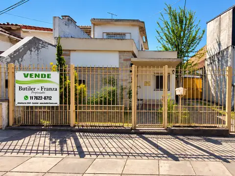 Casa en venta en Castelar Sur