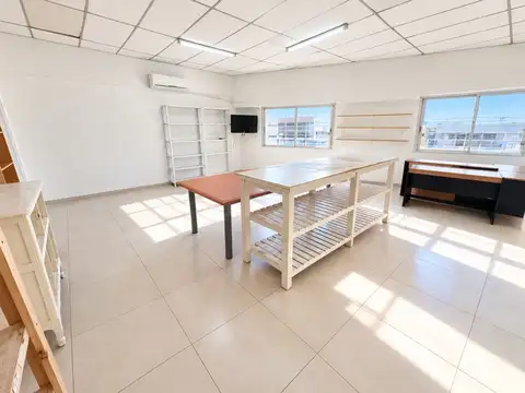 Oficina en Venta 36 años