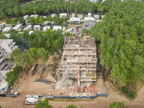 Departamento 4 ambientes con 3 baños