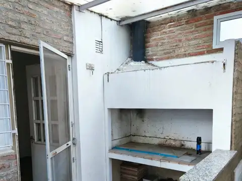 Casa en Venta en Alberdi, USD 68.000