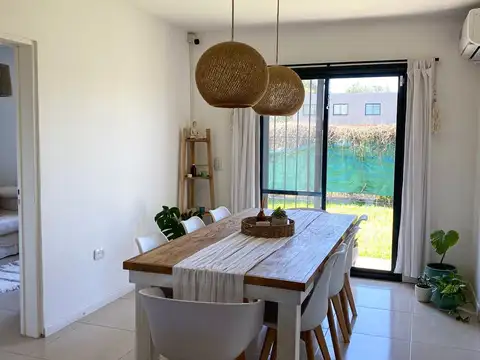 Casa en Venta en Loma Verde, USD 78.000