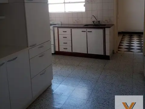 Departamento 4 ambientes con 1 baño