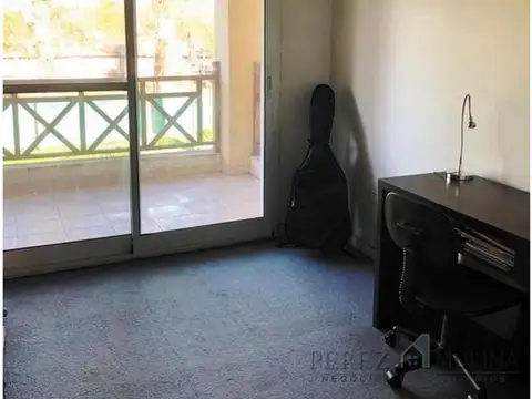 Duplex de 4 Ambientes en Altos del Sol