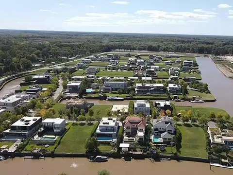 Casa en Venta de 5 dormitorios