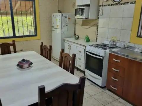 Cabañas alquiler Panaholma gran terreno y piscina