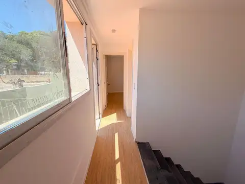 Casa de Pasillo única en venta Lourdes, Rosario  3 dormitorios con patio y pileta