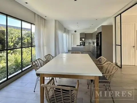 Casa en Alquiler A Estrenar