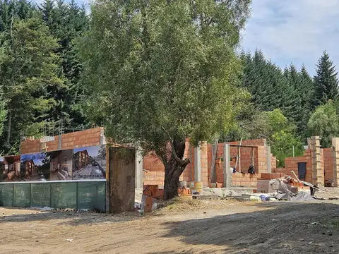 VENTA Monoambiente 39m2 - Parque y Cochera Altos de Radal - centro de Villa La Angostura