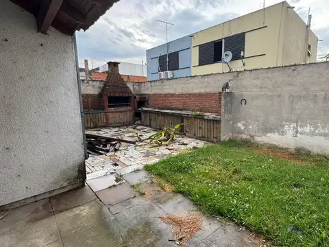 Excelente duplex en El Talar - IDEAL INVERSORES