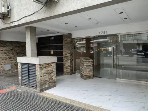 MUY LINDO DEPTO – REGIA VISTA – EXCELENTE ESTADO