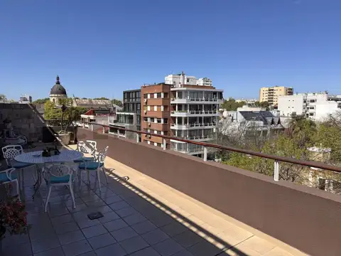 Departamento en Venta de 6 ambientes