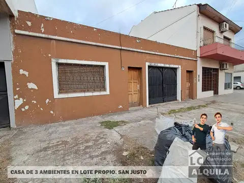 ¡185 M2 TOTALES! ¡CASA DE 3 AMBIENTES EN LOTE PROPIO! EN ALQUILER EN SAN JUSTO.