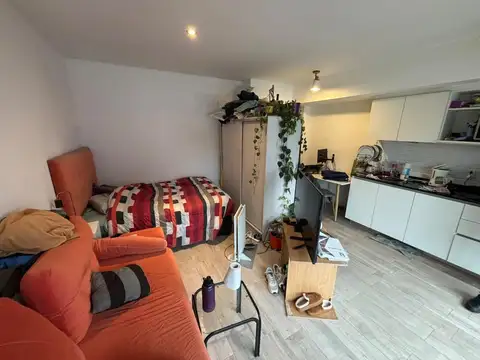 Departamento en Alquiler en Villa del Parque, $ 585.000