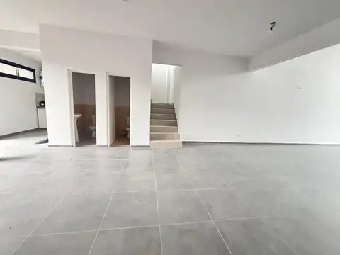 Local en Alquiler 1 año