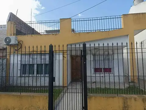 Casa 4 Ambientes Apto Crédito FINANCIACIÓN DIRECTA DEL DUEÑO Villa de Mayo