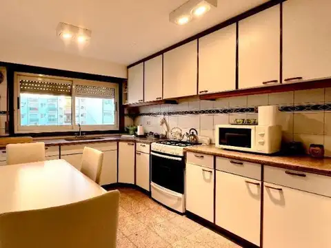 Departamento en Venta de 4 ambientes