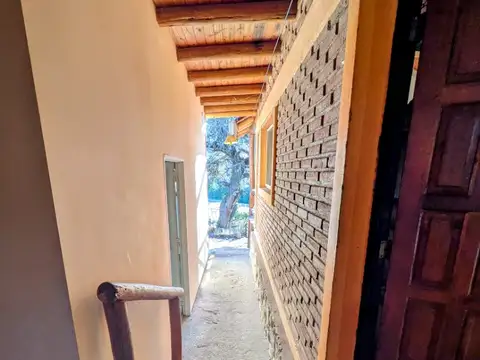 Casa 5 ambientes con 2 baños