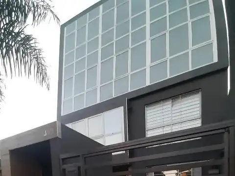 Hipolito Vieytes 300