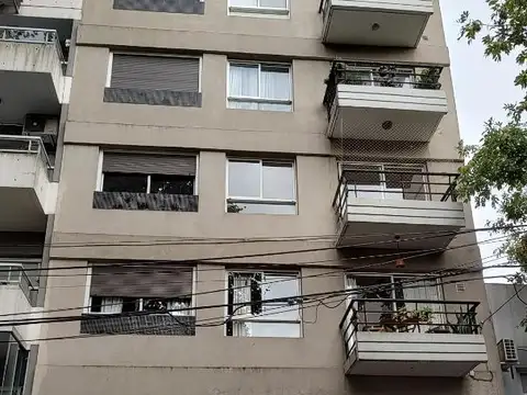 MUY BUEN PISO DE 2 AMBIENTES CON AMENITIES-SEG.CAUCION