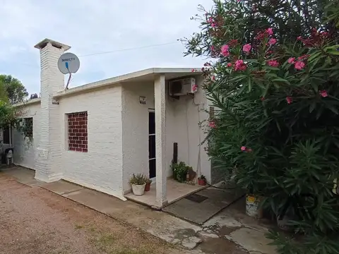 Calle 14 Santa Ana, Canelones