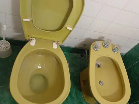 A ESTUDIANTES, Alquiler temporal de marzo a diciembre Departamento de 2 ambientes amplios a 1 cuadra de  Plaza Colón