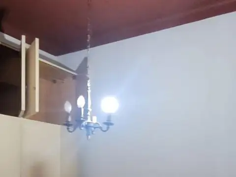 Casa en  Liniers ex municipal 5 ambientes oprtunidad 