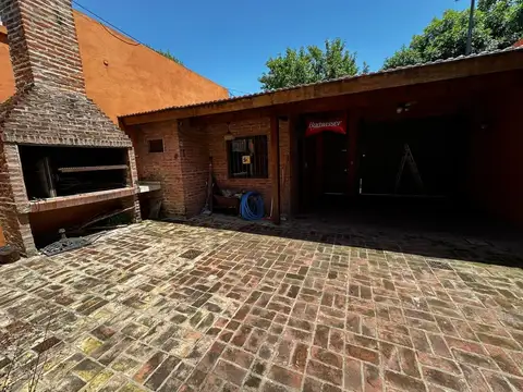 Casa en Venta en Mataderos, USD 220.000