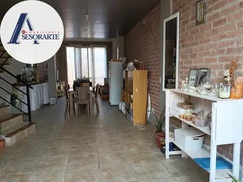 Casa en Venta con 1 cochera