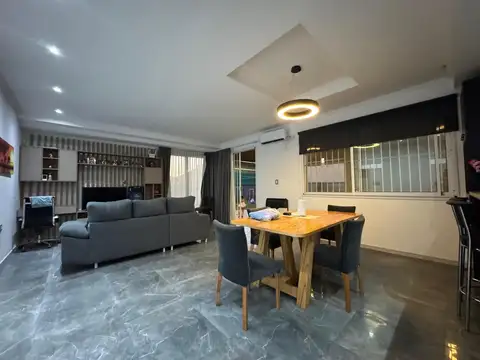 Casa en Alquiler al Sureste
