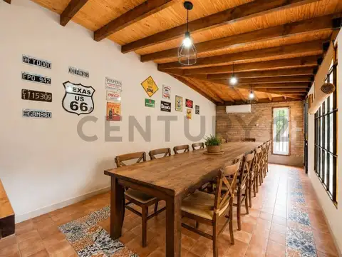 Casa 5 ambientes con 2 baños