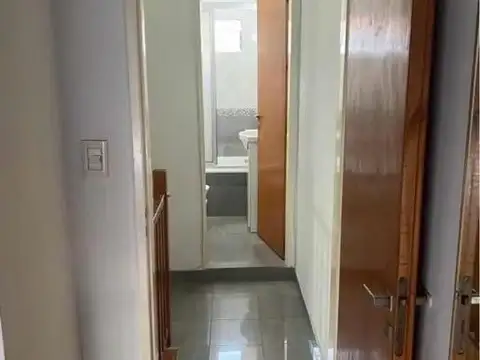 Depto Tipo Casa en Venta con 1 cocheras