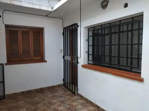 Departamento de pasillo, 1 dormitorio, Ocampo 3274