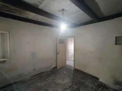 VENTA CASA 2 AMB COCHERA PARQUE LAS DALIAS