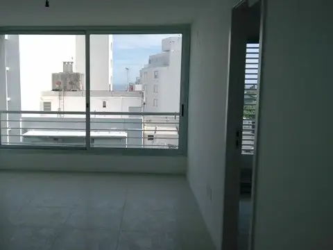 XINTEL(OTG-OTG-79) Departamento - Venta - Uruguay, Montevideo - CONSTITUYENTE 1763