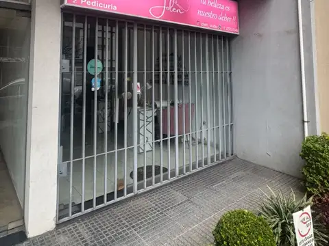 Local en Alquiler en Ramos Mejía Sur, $ 500.000