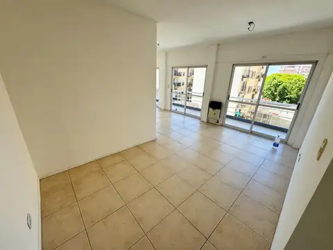 Departamento en Alquiler en San Fernando Vias  /  Centro, $ 600.000