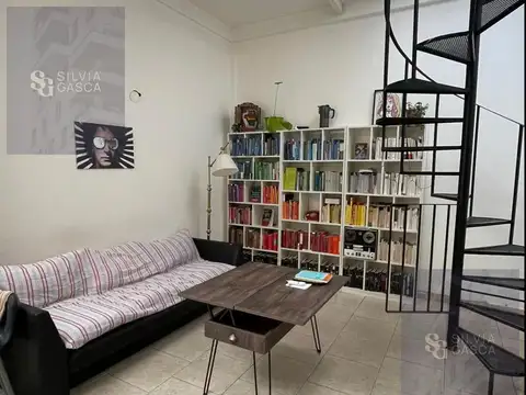 Depto Tipo Casa en Venta de 3 ambientes
