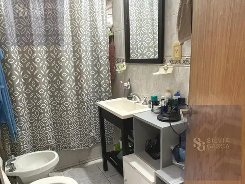 Depto Tipo Casa en Venta en Parque Chacabuco, USD 116.000