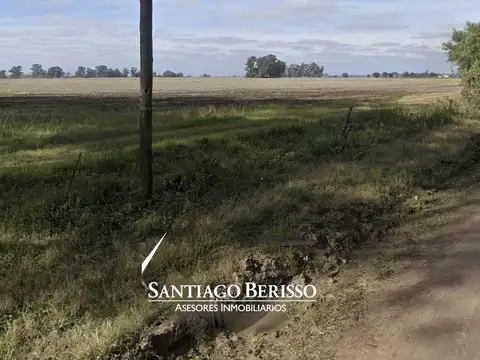 Cercano a Ayres de Cardales