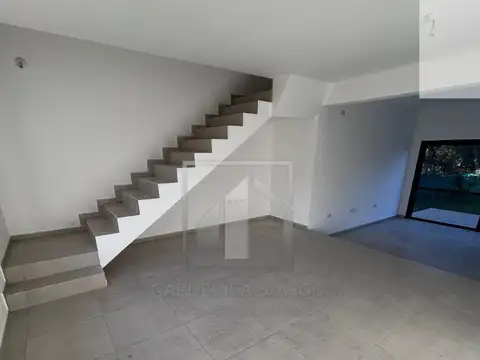 Casa en Alquiler de 3 dormitorios