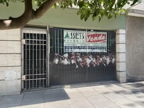 Local en Venta 40 años