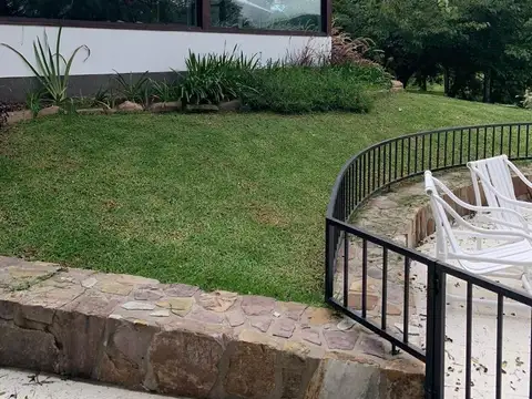 Casa en Alquiler al Norte