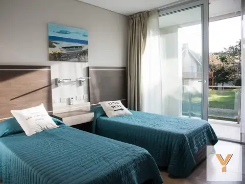 Casa 8 ambientes con 8 baños