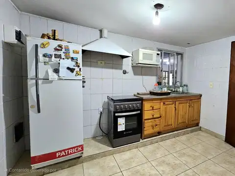Salcedo al 3200 - Parque Patricios - Casa con posibilidad de subdivisión y financiación - VENTA