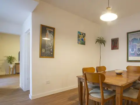 CASA DE PASILLO 2 DORM.   COMODÍN | PATIO, TERRAZA Y QUINCHO | SIN EXPENSAS | OCAMPO 1400  | Abasto
