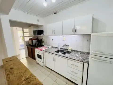 Gran Casa de 3 Dormitorios con Lote Propio – Zona Facultades