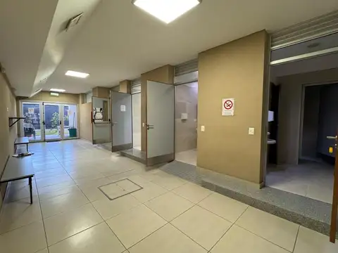 AMPLIO ESPACIO PARA ÚSOS MÚLTIPLES