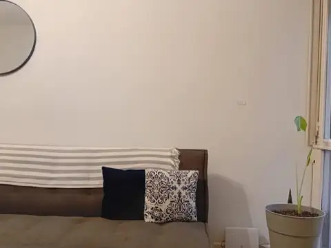 Depto 2 amb Caballito, excelente ubicación a metros de Av. Rivadavia y todos los transportes